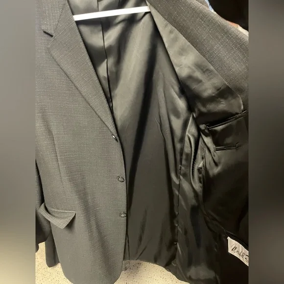 44-46 Kenneth Cole New York Marshall Fields Made in the USA